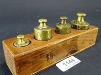 Blok met geijkte gewichten - afbeelding 1 van  5