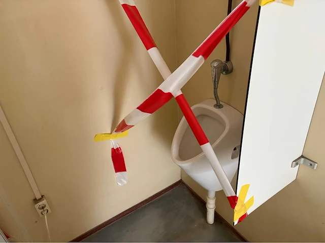 Blokunits sanitairunit (3x) - afbeelding 44 van  93