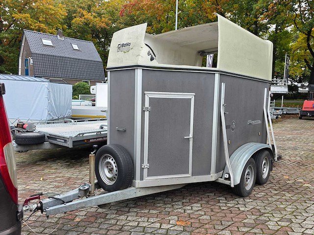 Blomert - paardentrailer - 1.5 paards - 2010 - afbeelding 1 van  7