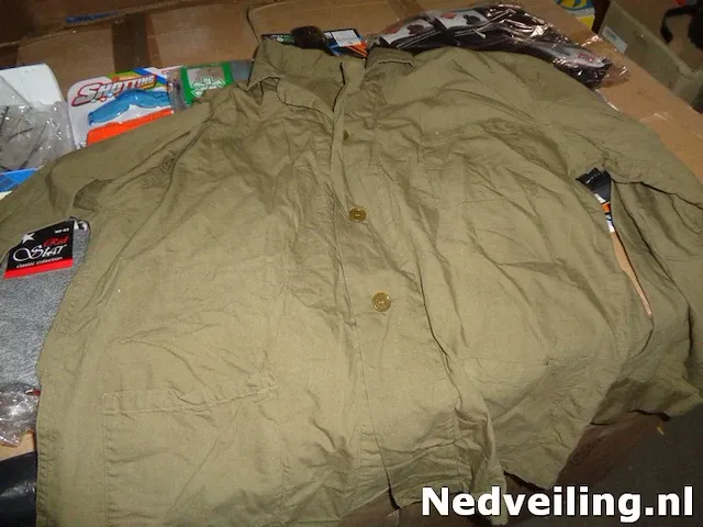 Blouse / jas groen maat 52 - afbeelding 1 van  3