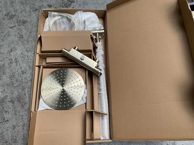 Blue label opbouw douche geborsteld goud - afbeelding 4 van  5