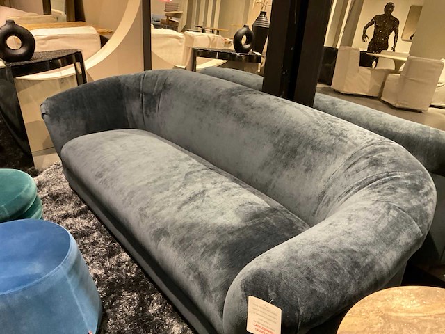 Blury sofa - afbeelding 2 van  13