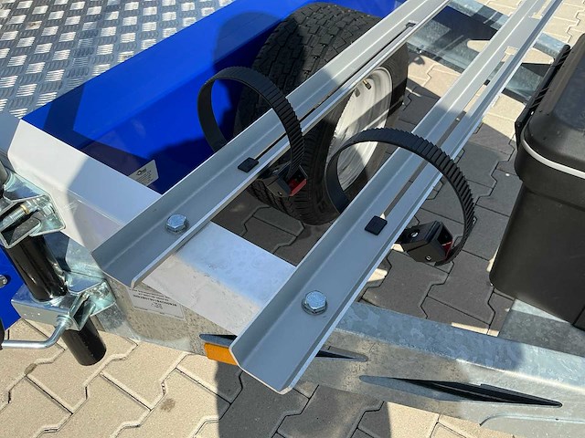 Blyss motocamp motoraanhangwagen aanhangwagen - afbeelding 13 van  23