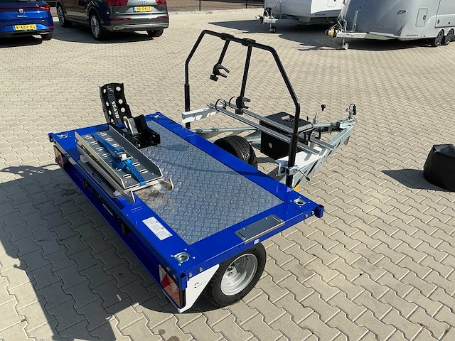 Blyss motocamp motoraanhangwagen aanhangwagen - afbeelding 18 van  23