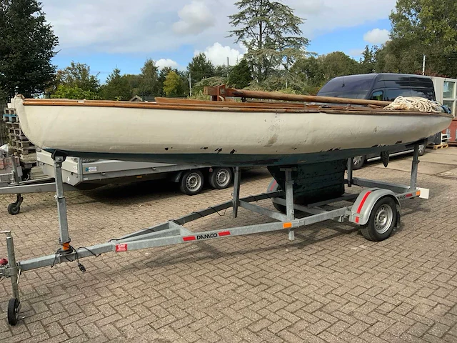Bm 16m2 klassieke zeilboot incl damco 750kg trailer - afbeelding 1 van  37