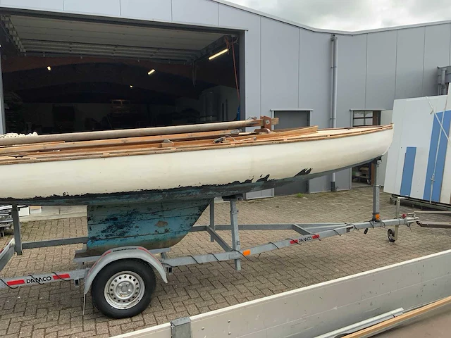 Bm 16m2 klassieke zeilboot incl damco 750kg trailer - afbeelding 10 van  37