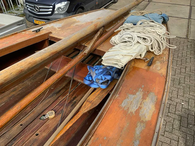 Bm 16m2 klassieke zeilboot incl damco 750kg trailer - afbeelding 30 van  37