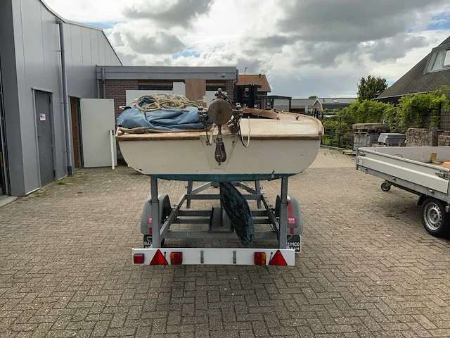 Bm 16m2 klassieke zeilboot incl damco 750kg trailer - afbeelding 7 van  37