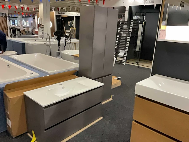 Bme badmeubelset - afbeelding 1 van  10