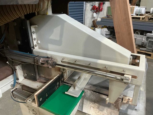 Bmh - 2001 - z18/6500/gi - afkortcirkelzaagmachine - afbeelding 6 van  8