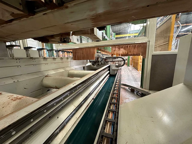 Bmh - 2007 - es 22 - horizontaal cnc-bewerkingscentrum - afbeelding 9 van  32