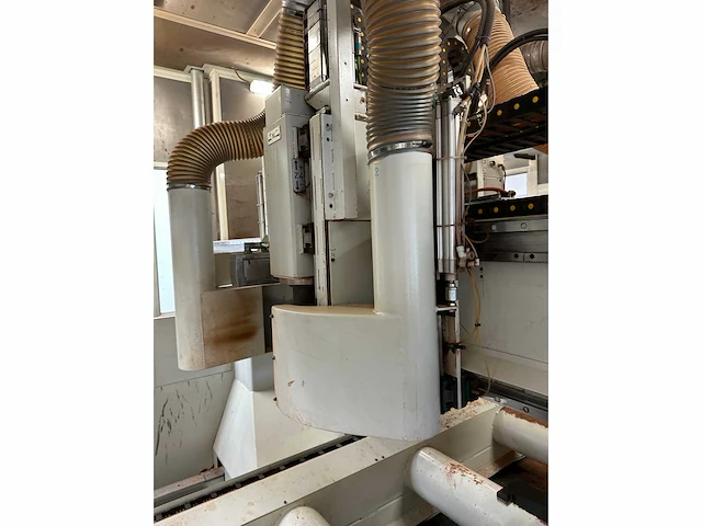 Bmh - 2007 - es 22 - horizontaal cnc-bewerkingscentrum - afbeelding 22 van  32