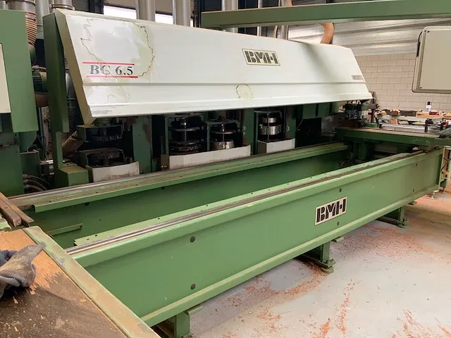 Bmh bc 6.5 cnc-freesmachine / pennenbank - afbeelding 20 van  25