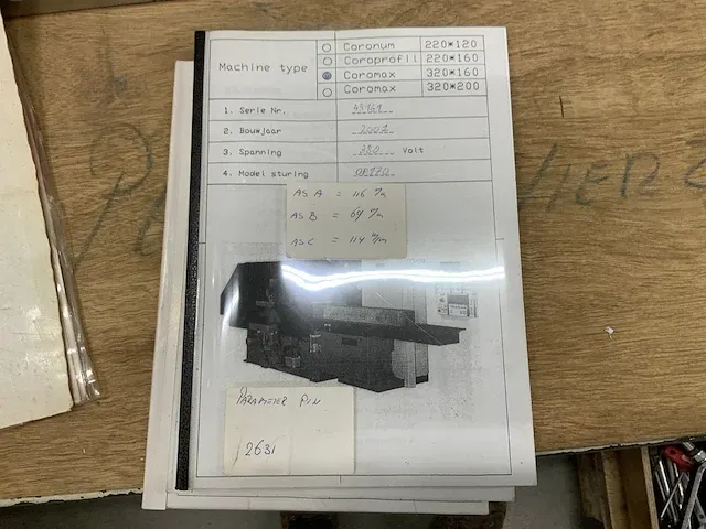 Bmh coroprofil 32 vierzijdige profileer- en schaafmachine - afbeelding 6 van  20
