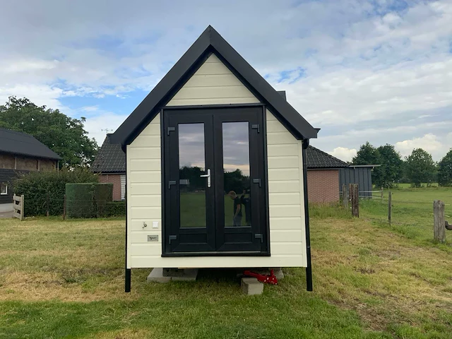 Bmt tiny house - afbeelding 34 van  46