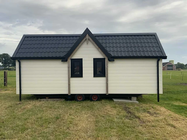 Bmt tiny house - afbeelding 43 van  46