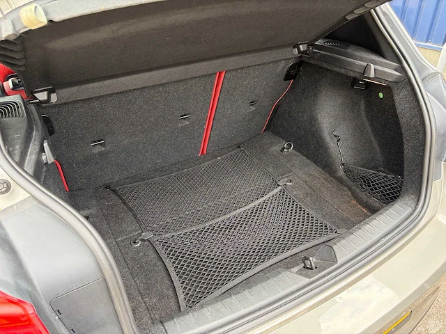 Bmw - 1-serie - 116d sport - personenauto - afbeelding 21 van  22