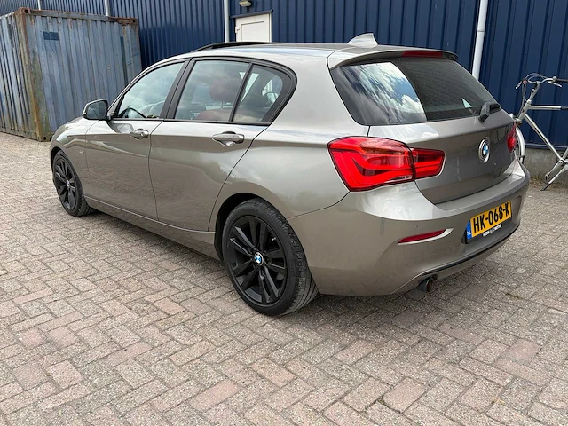 Bmw - 1-serie - 116d sport - personenauto - afbeelding 2 van  22