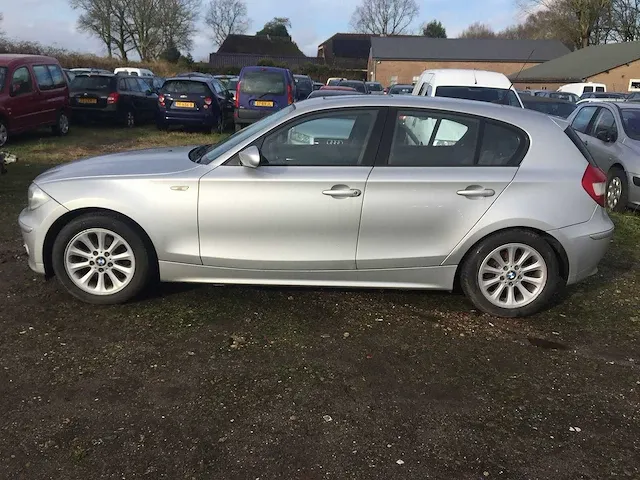 Bmw - 1-serie - 116i - gd-849-h - afbeelding 2 van  18