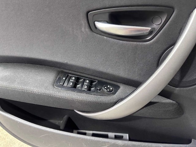 Bmw - 1-serie - 116i executive - j-590-st - afbeelding 4 van  21