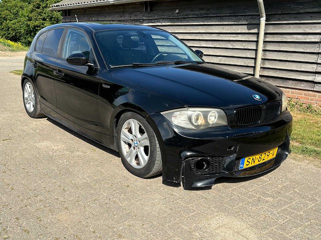 Bmw - 1-serie - 116i high executive - car - 2005 - afbeelding 29 van  33