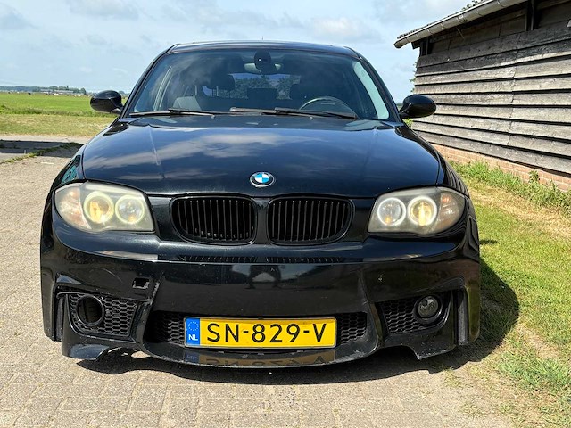 Bmw - 1-serie - 116i high executive - car - 2005 - afbeelding 30 van  33