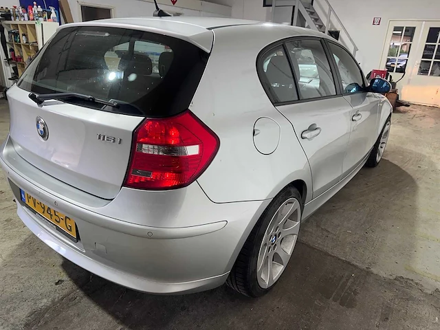 Bmw - 1-serie - 116i introduction - pv-945-g - afbeelding 13 van  17