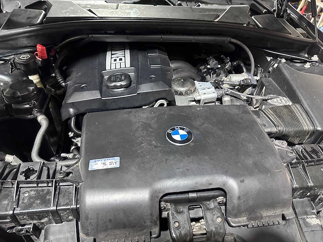 Bmw - 1-serie - 118i - 33-pjv-3 - afbeelding 8 van  17