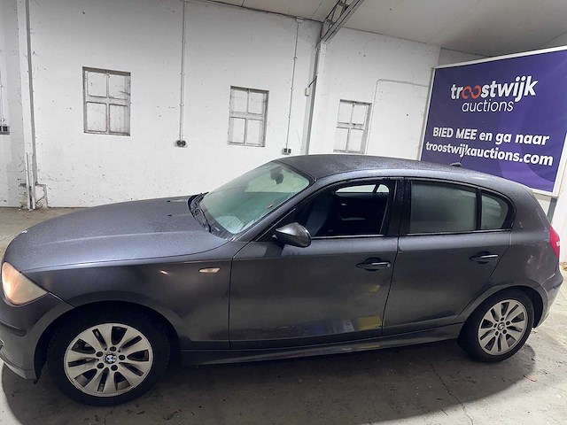Bmw - 1-serie - 118i - 33-pjv-3 - afbeelding 10 van  17