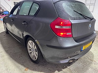 Bmw - 1-serie - 118i - 33-pjv-3 - afbeelding 11 van  17