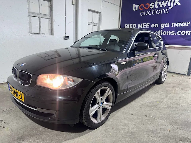 Bmw - 1-serie - 118i business line - 57-lpn-2 - afbeelding 12 van  22
