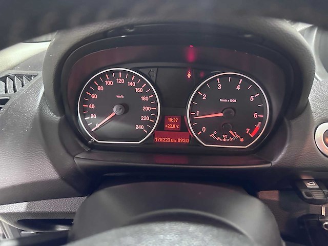 Bmw - 1-serie - 118i effdyn.bnsl.ued - 47-rdx-5 - afbeelding 2 van  21