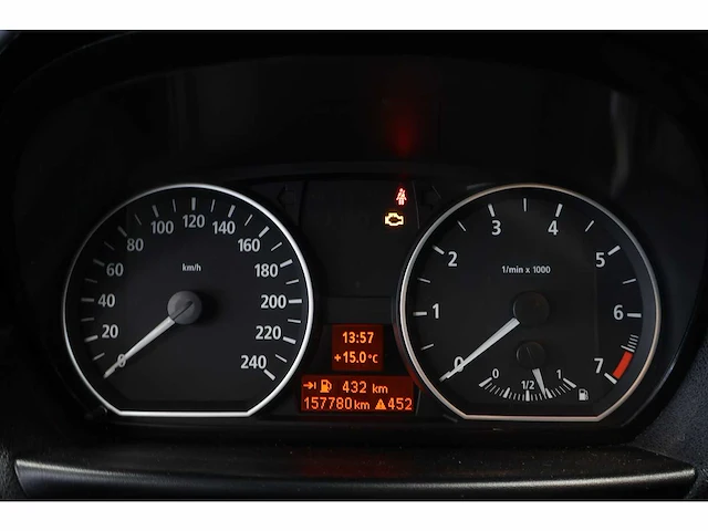 Bmw - 1-serie - 120i - car - afbeelding 4 van  20