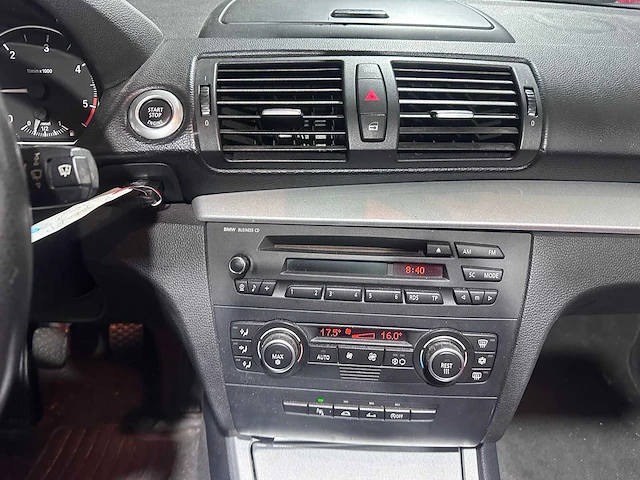 Bmw - 1-serie cabrio - 118d - p-921-fp - afbeelding 7 van  21