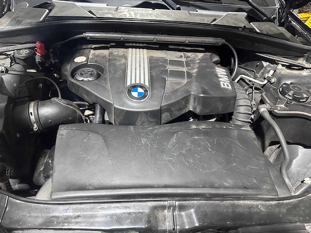 Bmw - 1-serie cabrio - 118d - p-921-fp - afbeelding 13 van  21