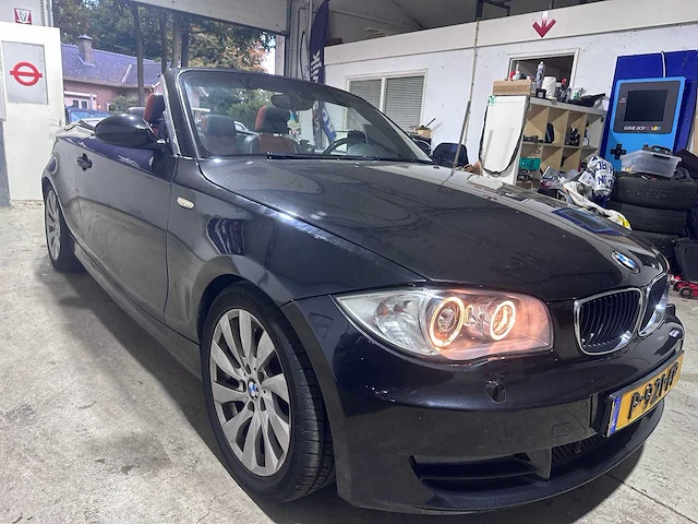 Bmw - 1-serie cabrio - 118d - p-921-fp - afbeelding 19 van  21