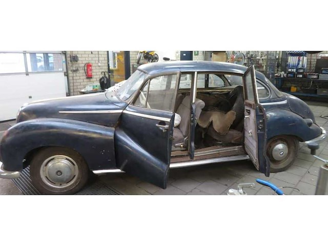 Bmw - 1958 - 5-serie - 502 - personenauto - afbeelding 2 van  30