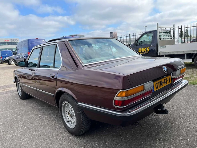 Bmw - 1983 - 5-serie - 524td - personenauto - afbeelding 16 van  18
