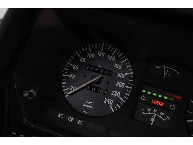 Bmw - 1986 - 6-serie - 628 csi - 49-xff-9 - afbeelding 28 van  42