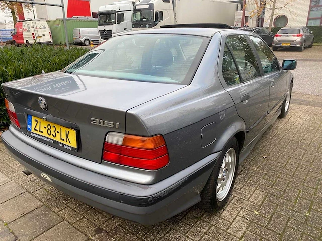 Bmw - 1991 - 3-serie - 318i - zl-83-lk - afbeelding 20 van  26