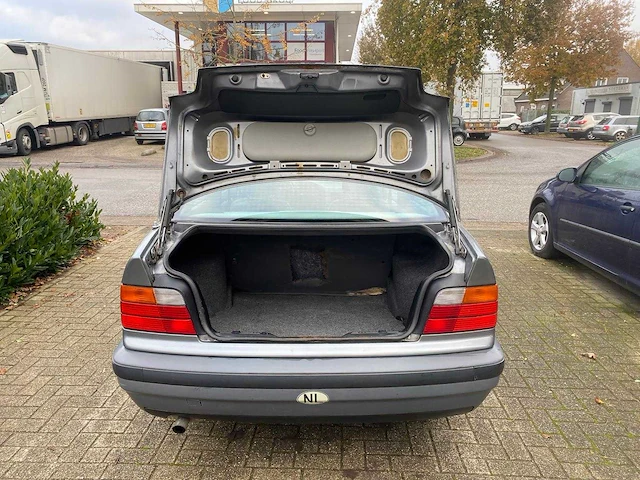 Bmw - 1991 - 3-serie - 318i - zl-83-lk - afbeelding 23 van  26