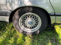 Bmw - 1992 - 7-serie 735i - personenauto - afbeelding 3 van  38
