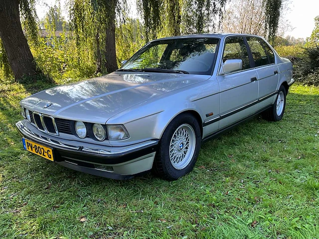 Bmw - 1992 - 7-serie 735i - personenauto - afbeelding 1 van  38