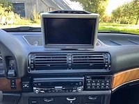 Bmw - 1992 - 7-serie 735i - personenauto - afbeelding 14 van  38
