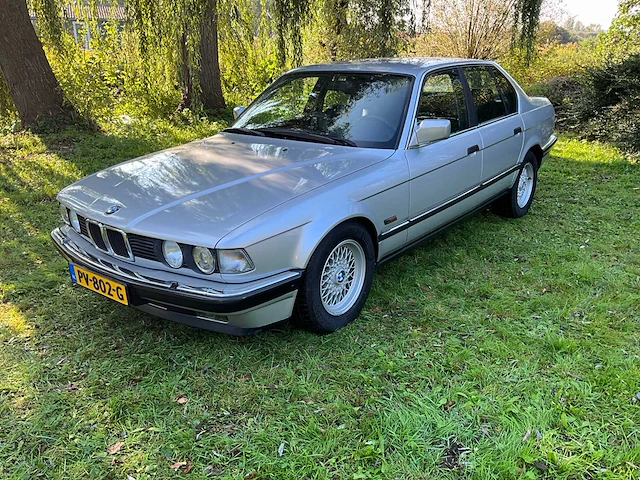 Bmw - 1992 - 7-serie 735i - personenauto - afbeelding 12 van  38