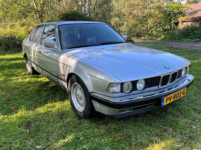 Bmw - 1992 - 7-serie 735i - personenauto - afbeelding 33 van  38