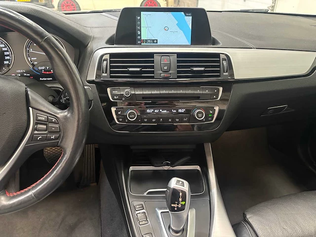 Bmw - 2-serie cabrio - 218i high executive - car - 2021 - afbeelding 7 van  32