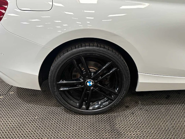Bmw - 2-serie cabrio - 218i high executive - car - 2021 - afbeelding 30 van  36