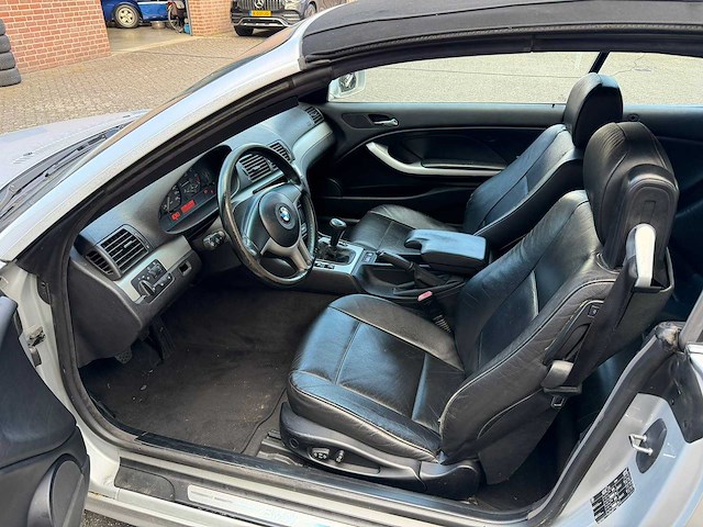 Bmw - 2000 - 330 ci - cabrio - duits - afbeelding 6 van  10