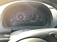 Bmw - 2003 - personenauto - afbeelding 10 van  25